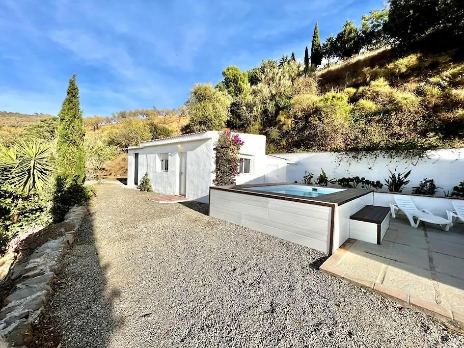 Casa Cactus In The Heart Of The Montes De Malaga Villa